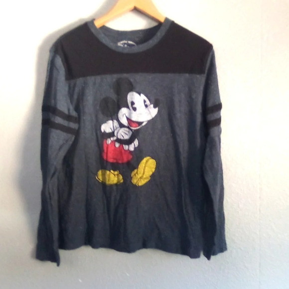 Disney top size large ( box BJ ) - Picture 1 of 3